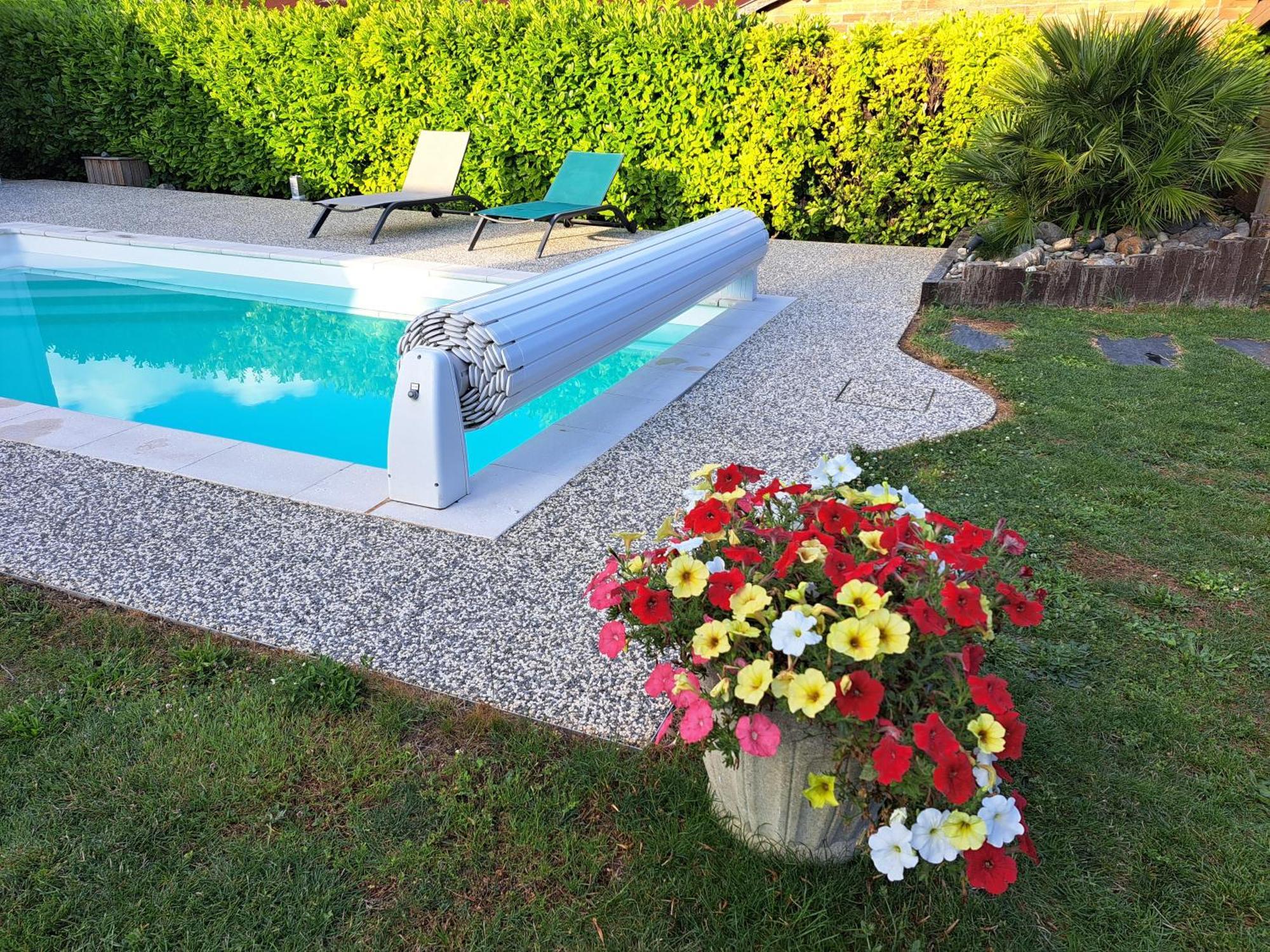 Chambre D Hote La Riviere 45M2 Jardin Et Piscine Aigrefeuille-dʼAunis Eksteriør billede