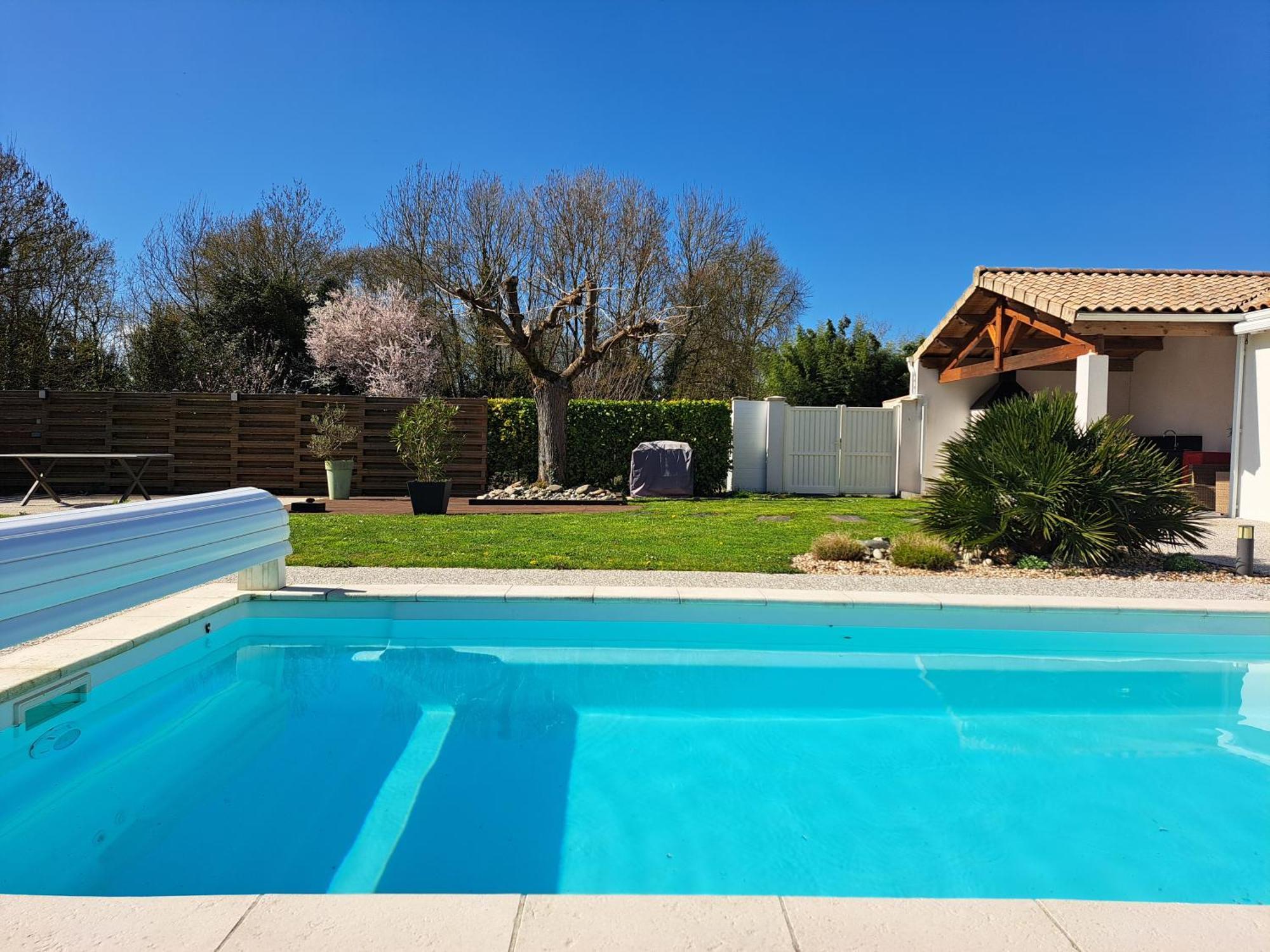 Chambre D Hote La Riviere 45M2 Jardin Et Piscine Aigrefeuille-dʼAunis Eksteriør billede